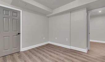 3800 GREENMOUNT Ave 4, Baltimore, MD 21218