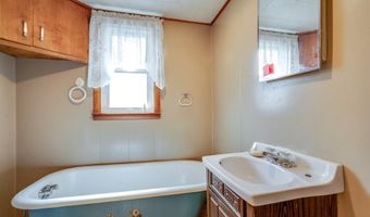 1031 Pike St, Alliance, OH 44601