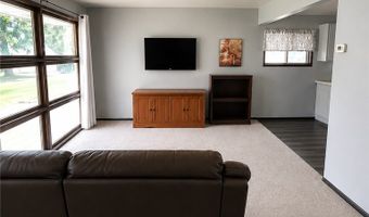 4130 Woodmere Dr, Austintown, OH 44515