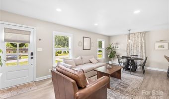4134 Firethorne Rd, Charlotte, NC 28205