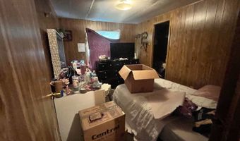 18 Rollens St, Bancroft, WV 26104