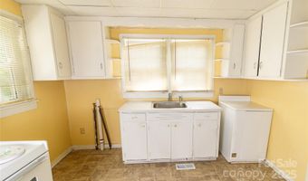 215 Short St, Blacksburg, SC 29702