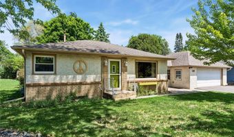 821 Adams St, Anoka, MN 55303