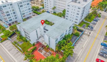 1080 93rd St, Bay Harbor Islands, FL 33154