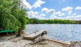 40 Hemlock Ave, Andover, NJ 07860
