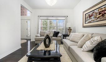 1360 Fairlane Dr, Ann Arbor, MI 48104