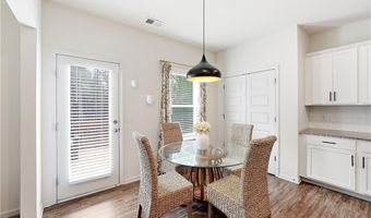 122 Cummings Ct, Ball Ground, GA 30107