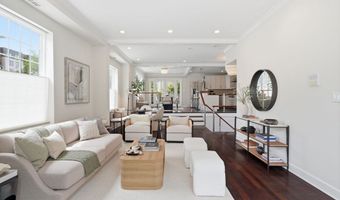 155 W 9th St 1, Boston, MA 02127