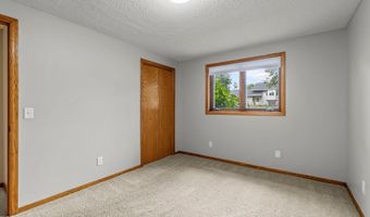14366 Europa Ave, Apple Valley, MN 55124