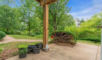20593 CORNSTALK Ter 101, Ashburn, VA 20147