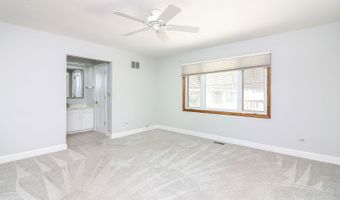 1116 N Old Fence Rd, Addison, IL 60101