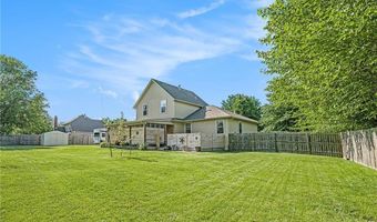 15417 Poplar St, Basehor, KS 66007