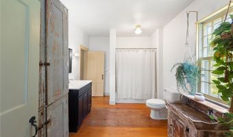 16 Burgess Rd, Foster, RI 02825