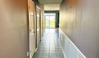 7045 Gavin Dr, Indianapolis, IN 46217