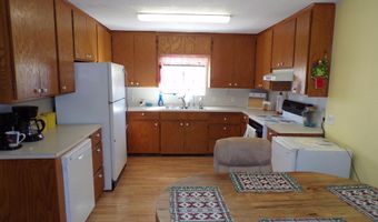 27992 Norris Ave, Bouse, AZ 85325