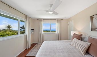 820 W Kuiaha Rd A, Haiku, HI 96708