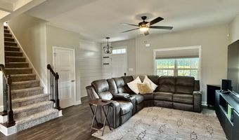 6836 Calloway Rd, Aberdeen, NC 28315