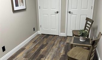 307 Henry St 407, Alton, IL 62002