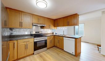 2609 Meade Ct, Ann Arbor, MI 48105