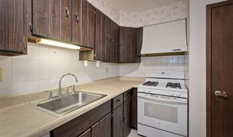 148 Cumberland Park Ct E, Ballwin, MO 63011