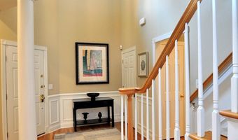 11 Templeton Ct 11, Avon, CT 06001