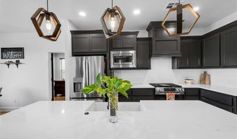 3309 Continental Ct, Altus, OK 73521