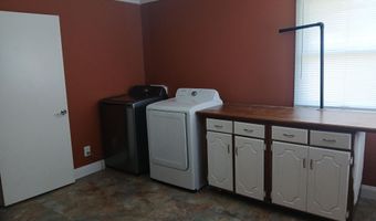 607 Terrace Dr, Aurora, MO 65605