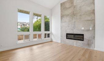2011 Dolphin Dr, Aptos, CA 95003