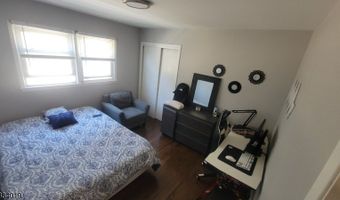 692 Mill St, Belleville, NJ 07109