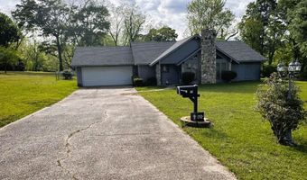 23 B St, Bay Springs, MS 39422