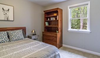 39 Kitteridge Brook Rd, Bar Harbor, ME 04609