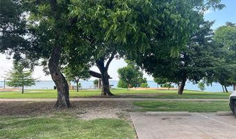 110 Gregory Dr, Heath, TX 75032