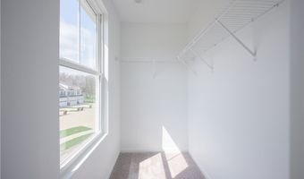 945-4 Memory Ln, Aurora, OH 44202
