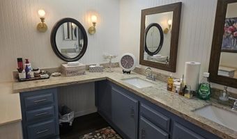 276 N El Camino Real 104, Oceanside, CA 92058