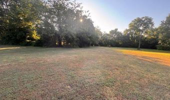 1300 Jamestown Rd, Batesville, AR 72501