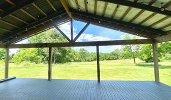 2339 E Tulip Rd, Bloomfield, IN 47424