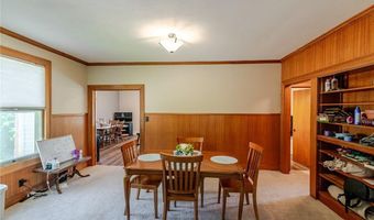708 N 5th St, Atchison, KS 66002
