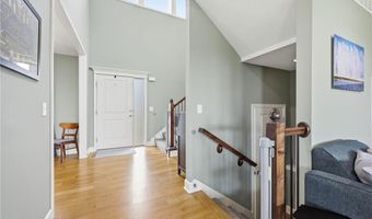 6416 N 142nd St, Basehor, KS 66007