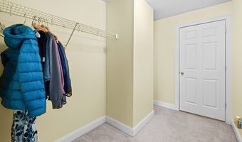 9 Franklin 8, Acton, MA 01720