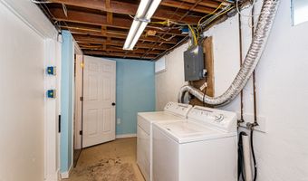 1621 Carroll Ave, Ames, IA 50010