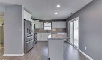 2942 Coles Creek Ln, Indianapolis, IN 46217