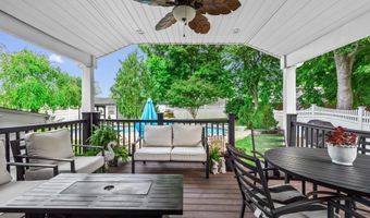 36 BEAVER Dr, Barrington, NJ 08007