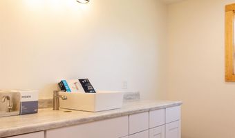1392 Sugarloaf Rd, Amity, AR 71921