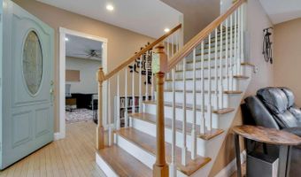 1505 Foxes Ridge Rd, Acton, ME 04001