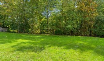 17 Doire Rd, Cumberland, RI 02864