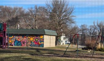 610 E 4th St, Albert Lea, MN 56007