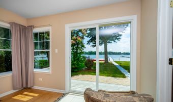 22869 W Lake Shore Dr, Antioch, IL 60002