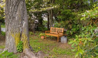 969 Washington St, Bath, ME 04530