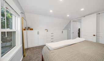 37 Hillcrest Ave, Beverly, MA 01915