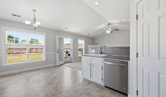 3675 Highland Dr, Ayden, NC 28513